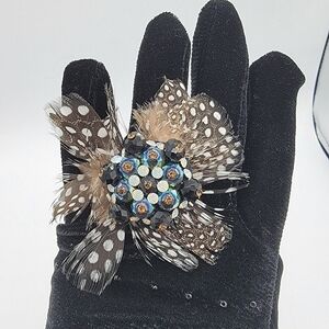 Cocktail Ring With Feathers & Crystals #2074